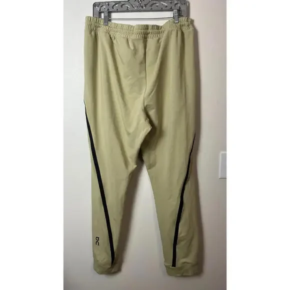 RUN ON CLOUDS STUDIO JOGGERS CAPER XL - Picture 6 of 8
